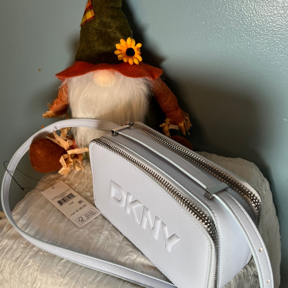 DKNY Carter Logo Sky Blue Camera Bag - Picture 3 of 7